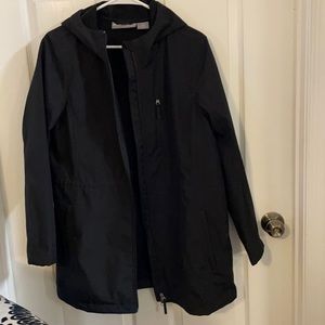 Women’s black coat with hood . excellent condition ,waist can be cinched.